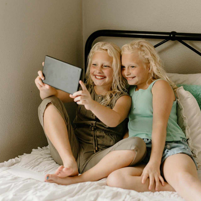 iPad Education and Entertainment for My Child: A Guide to Healthy Usage