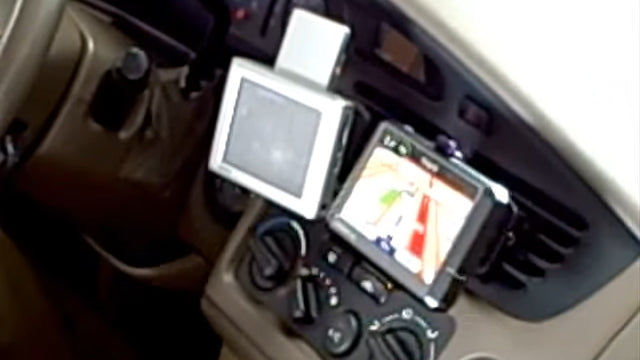 Exploring the Arkon GNO47: A Versatile Air Vent Mount for Garmin Nuvi