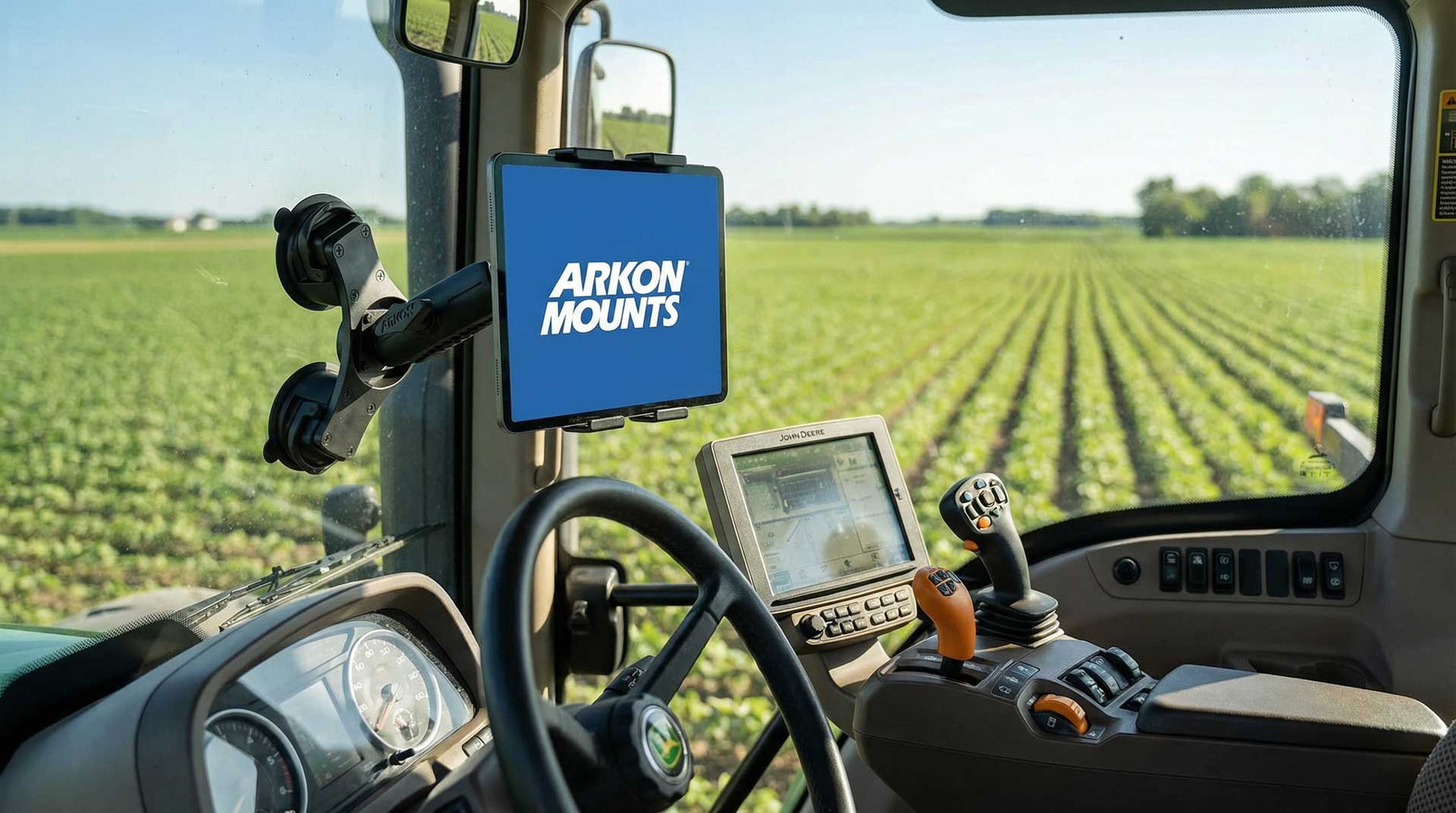 Mounted Displays Improving Accuracy in Tractor and Harvester Cabins