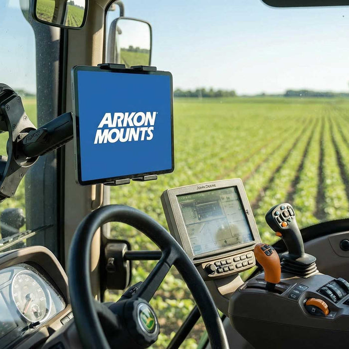 Mounted Displays Improving Accuracy in Tractor and Harvester Cabins