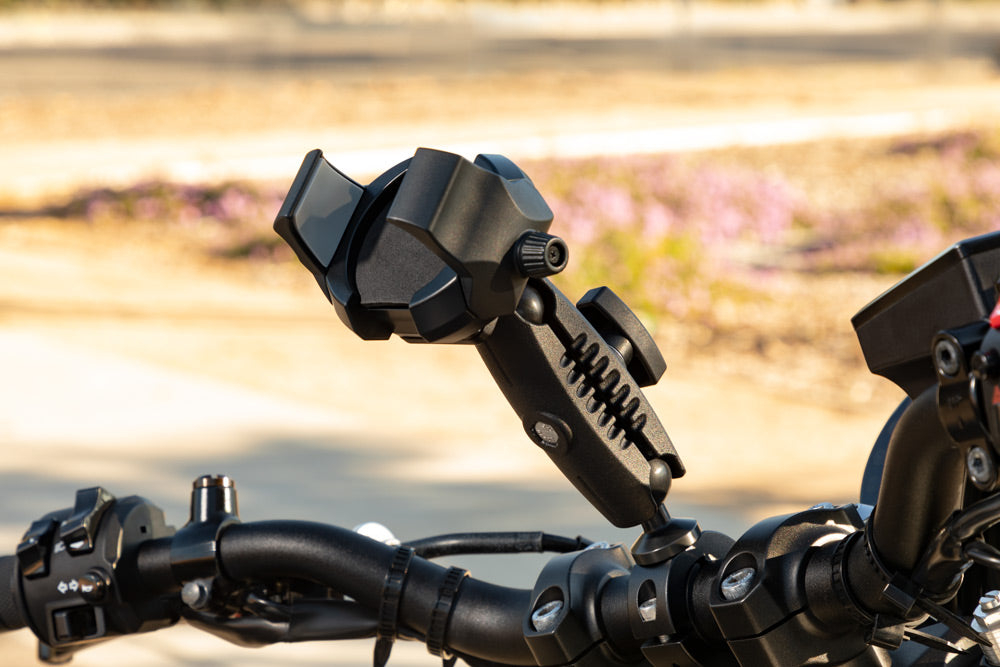 RoadVise® Ultra Holder with Shaft Arm and Handlebar Mount